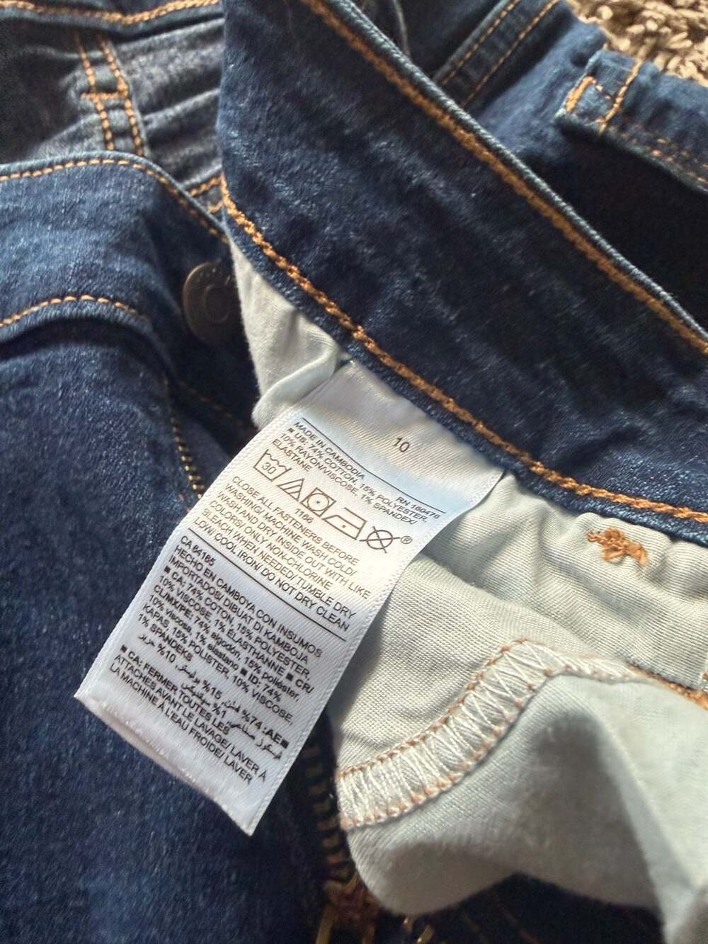 Old Navy Super Skinny Mid-Rise Women's Blue Denim Jeans - Picture 8 of 9